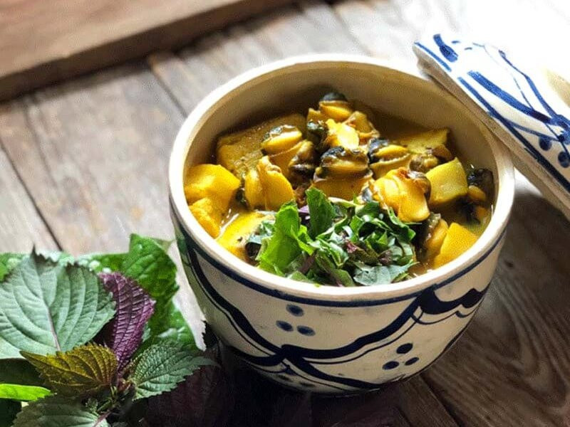 nấu canh ốc đậu