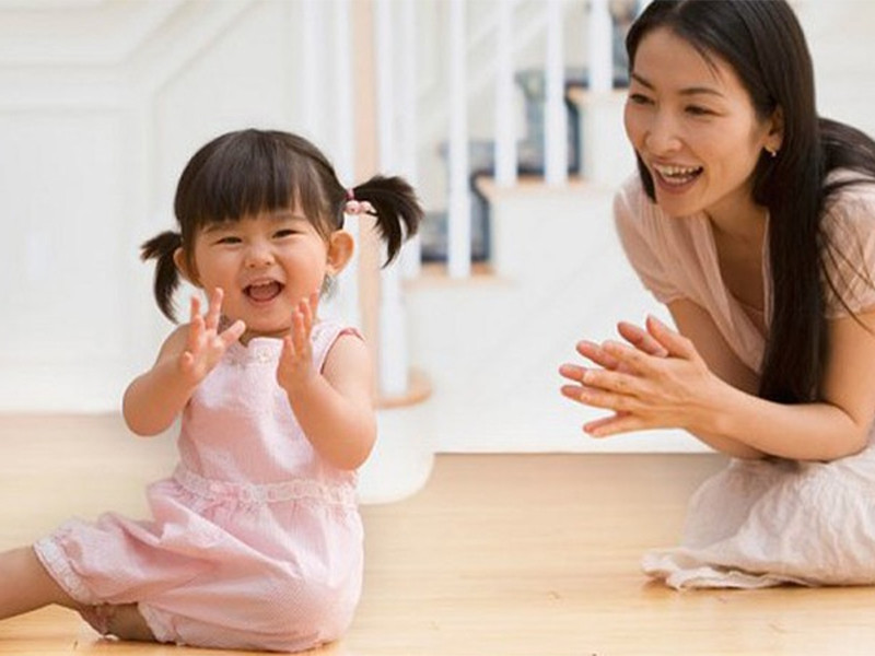 khen trẻ đúng cách