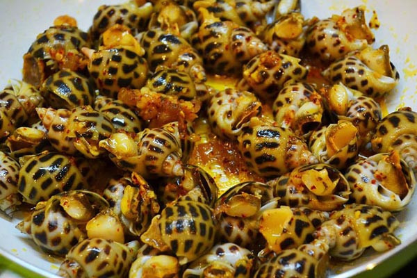 nấu ốc hương xào me