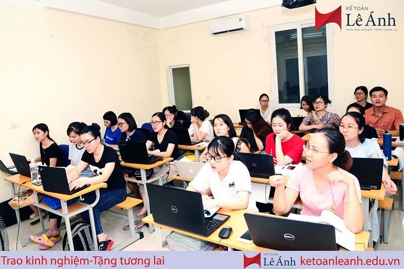 lop-hoc-ke-toan-tong-hop-tai-da-nang