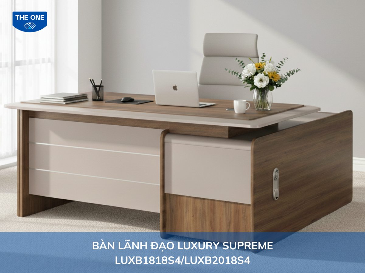 Đặt lọ hoa trên bàn mang lại hương thơm dễ chịu, giảm căng thẳng và mệt mỏi sau giờ làm việc