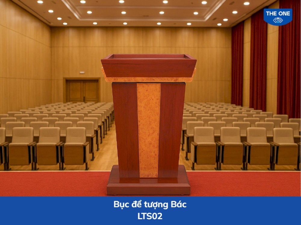 Bục tượng Bác LTS02 của Nội thất The One (tiền thân là Hòa Phát) có giá tham khảo dao động từ khoảng 3.200.000 đến hơn 3.700.000 VNĐ (chưa VAT) tùy đại lý