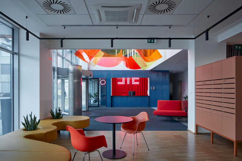 cac-phong-cach-thiet-ke-noi-that-van-phong-1-9-phong-cach-sang-tao-creative-office-09