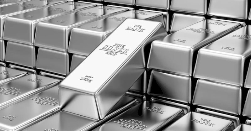 Nên phân loại bạc miếng theo từng ngăn riêng biệt. Tránh để bạc tiếp xúc trực tiếp với vàng, đồng hoặc các hợp kim khác.