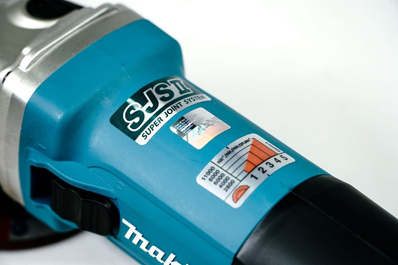 Máy mài góc Makita GA4040