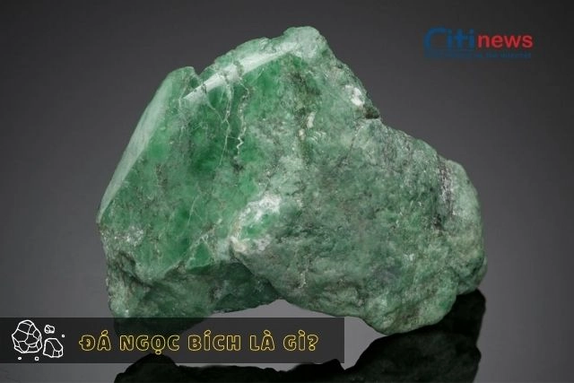 Đá ngọc bích là thuộc dòng đá quý cẩm thạch