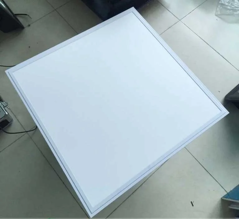đèn led ốp trần vuông 600x600