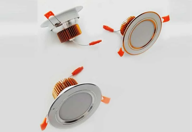 giá đèn led âm trần 7w