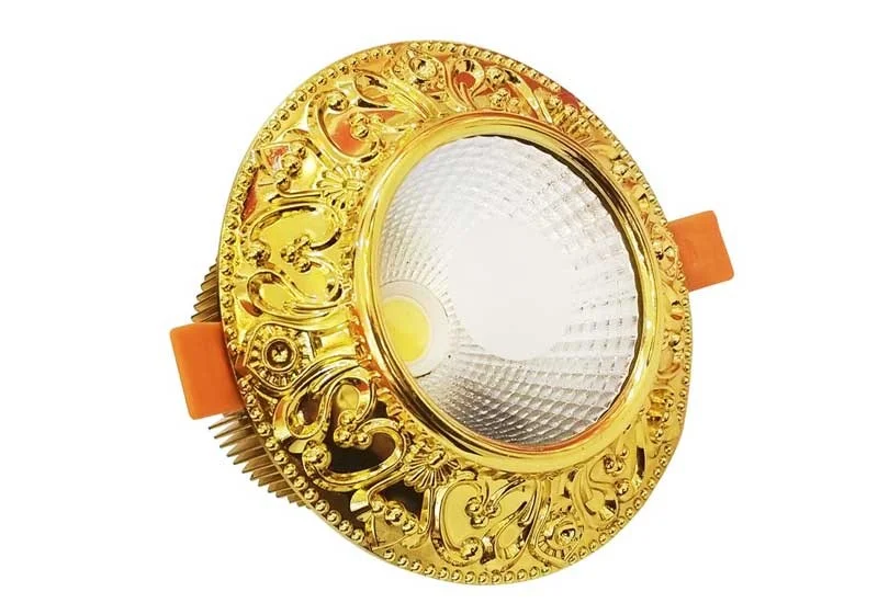 đèn led âm trần viền vàng