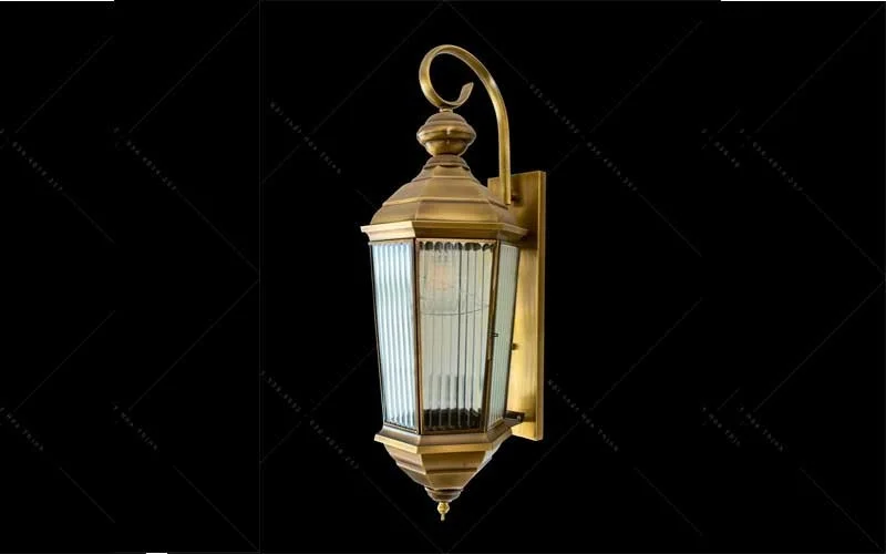 đèn trang trí đầu cột