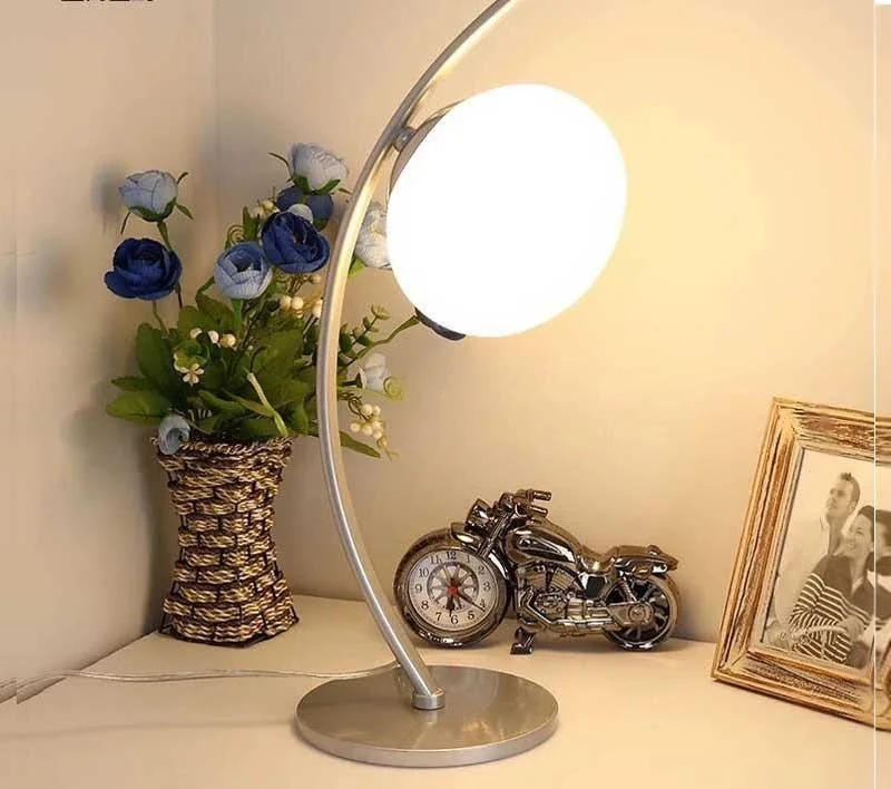 Đèn bàn trang trí văn phòng decor 05 - Đèn bàn văn phòng decor 05