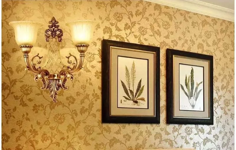 đèn treo tường cổ điển