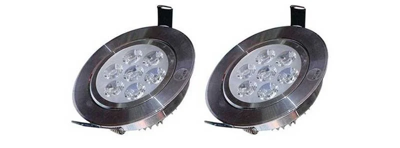 Đèn LED âm trần 18w chiếu rọi Gnesco
