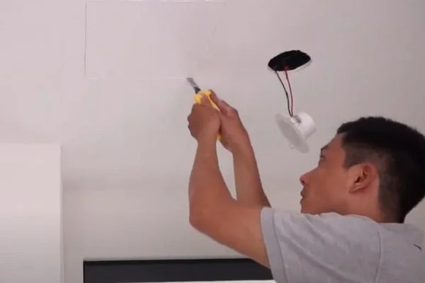 cach-lap-den-suoi-nha-tam-4