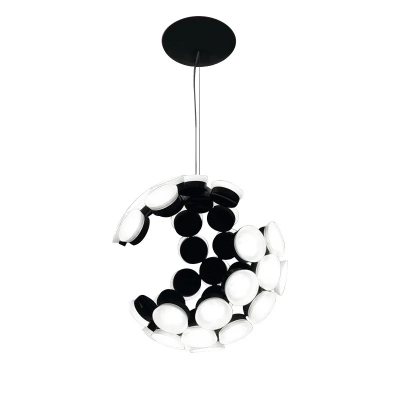 81e36375ad3b4e65172a-1