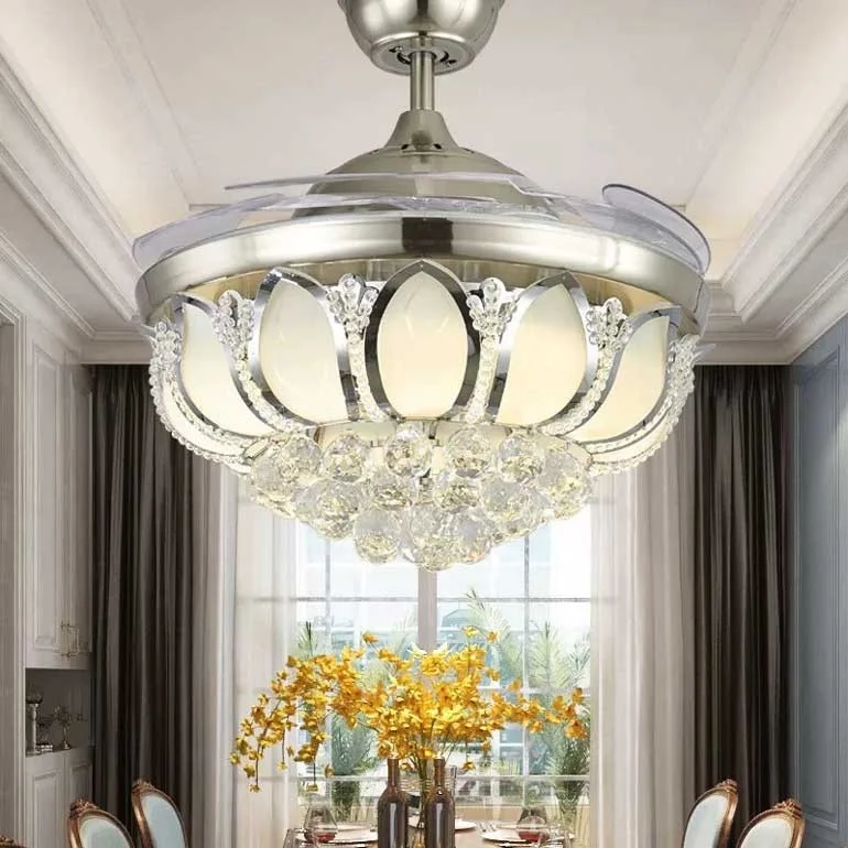 den-quat-tran-pha-le-royal-2