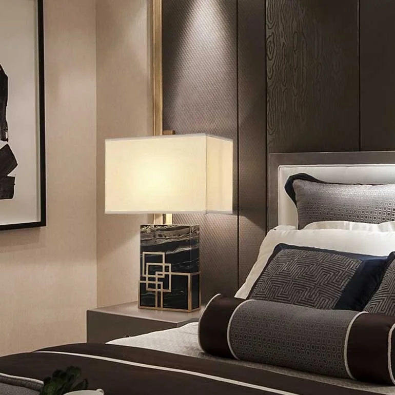 den-ban-trang-tri14-2