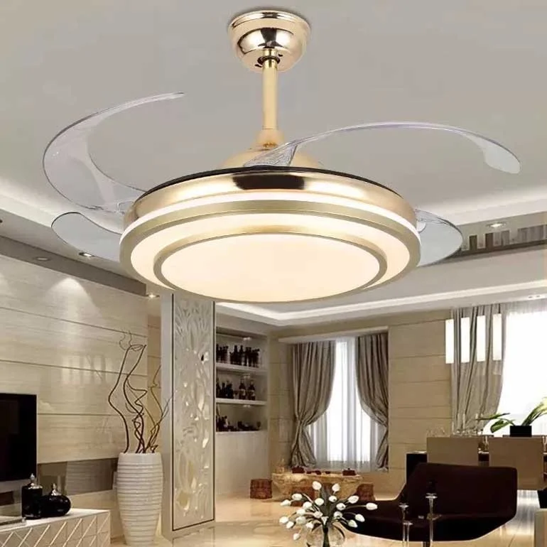 den-quat-dau-canh-chris