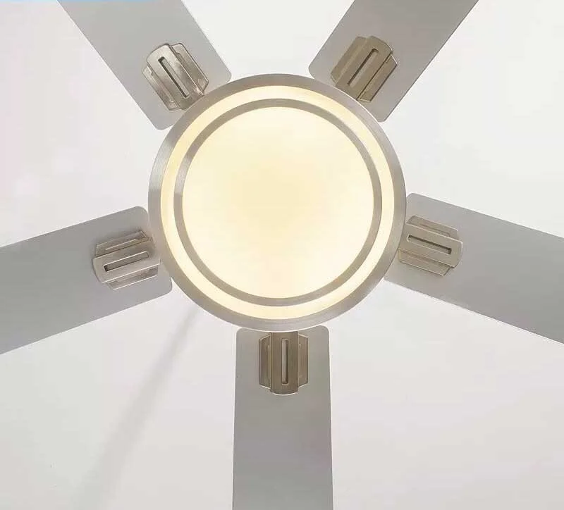 den-quat-tran-canh-bac-ht03-anh-4