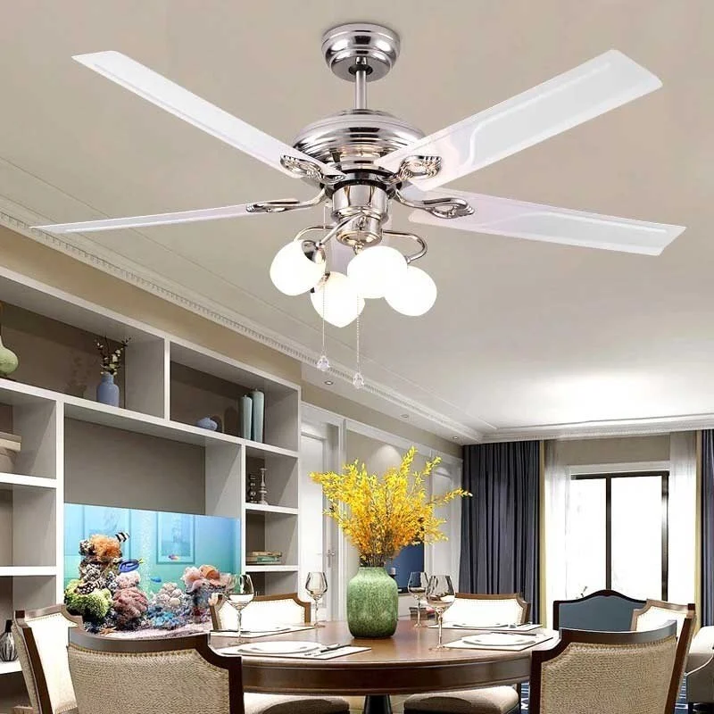 den-quat-tran-canh-trang-ht3004