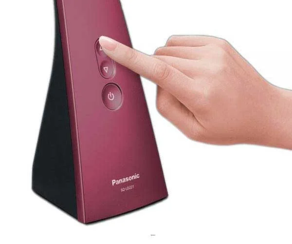 đèn bàn làm việc cao cấp Đèn bàn làm việc giá rẻ Panasonic SQ-LD221