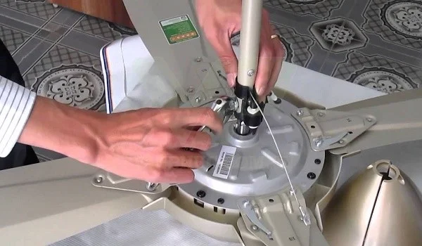 quat-tran-quay-cham-tra-dau-dong-co-4