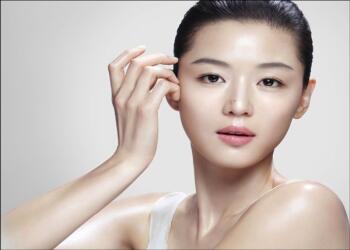 Tiêm Botox - Thần dược cho làn da lão hóa