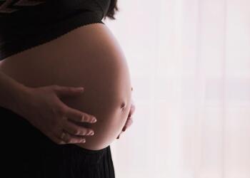 Giãn cơ bụng sau sinh - cách khắc phục