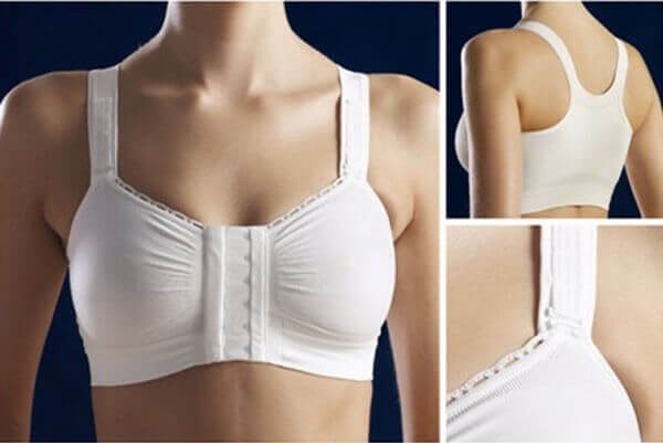 cách chăm sóc sau nâng ngực nội soi