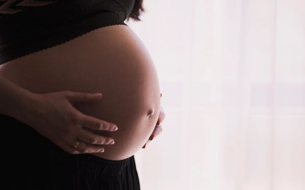 Giãn cơ bụng sau sinh - cách khắc phục