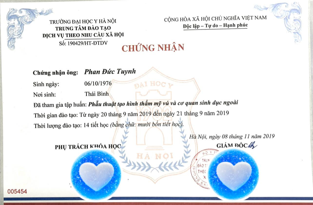 Bs Tuynh tham gia đào tạo phẫu thuật thẩm mỹ vú và cơ quan sinh dục ngoài