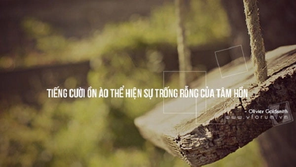 Những câu nói hay về nụ cười buồn