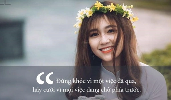 những câu nói hay về nụ cười buồn