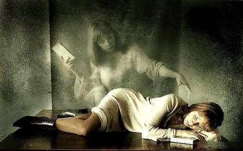 Mơ Thấy Người Chết (Người Đã Mất) Đánh Con Gì