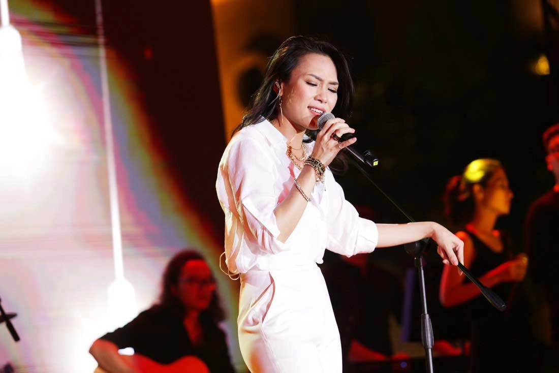 Giải mã giấc mơ thấy ca hát