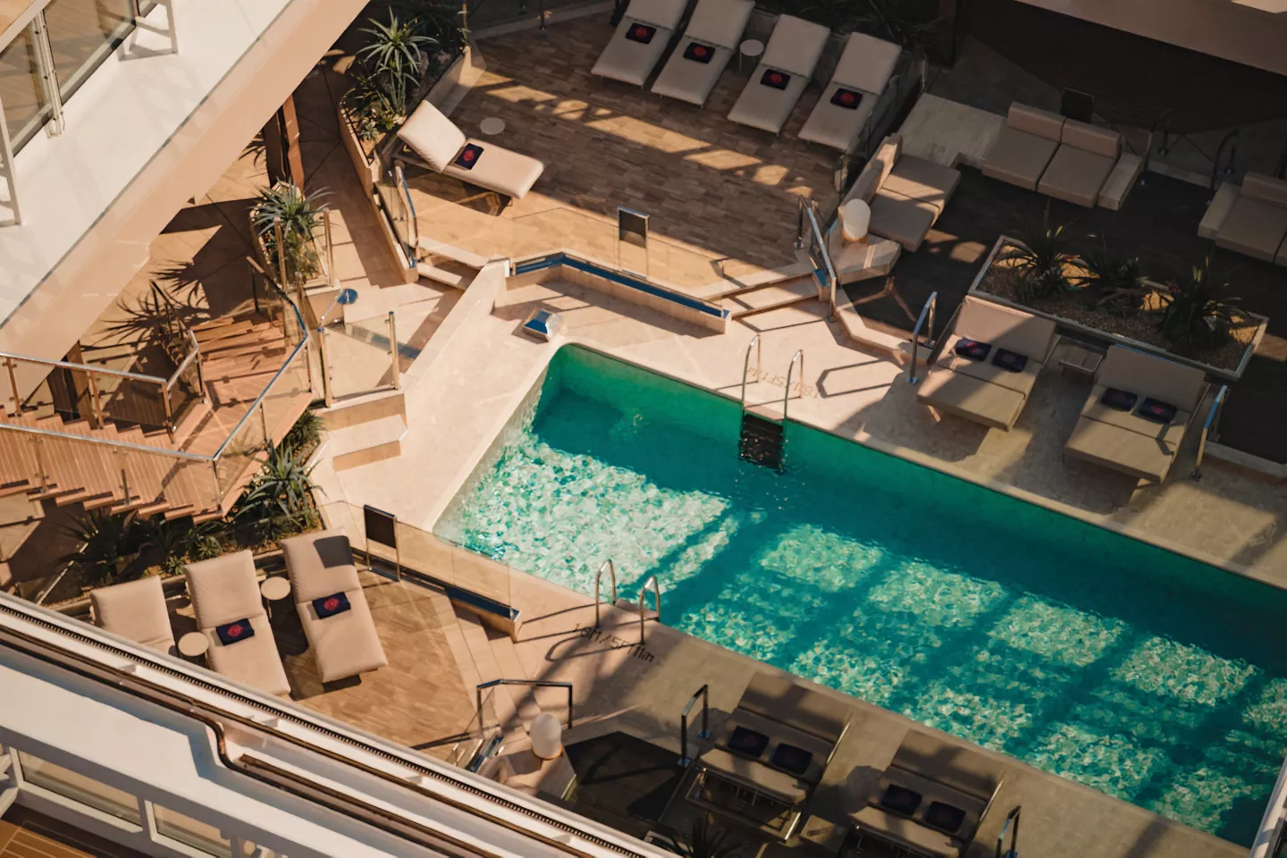 pool-5