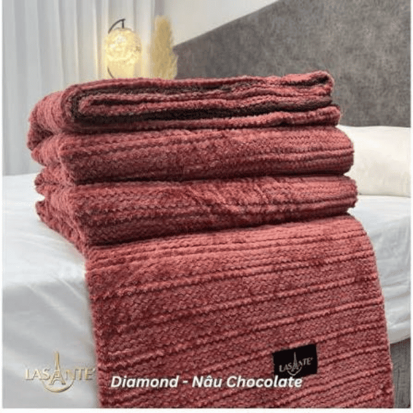lasante-diamond-437-gsm-2-layer-autumn-blanket-2