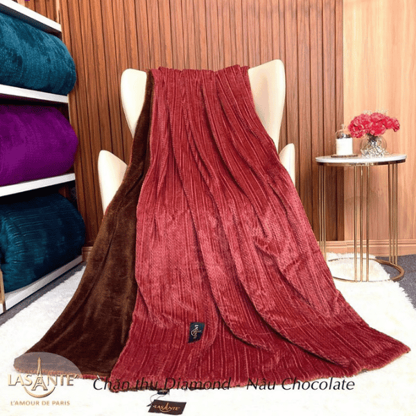 lasante-diamond-437-gsm-2-layer-autumn-blanket-5