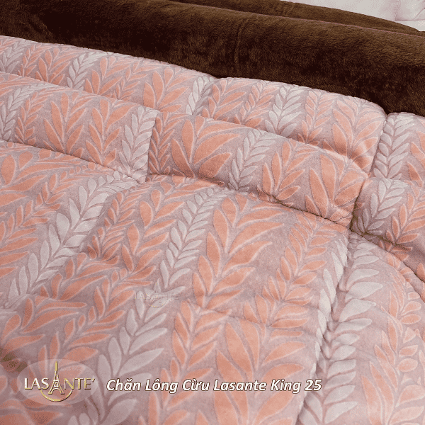 lasante-king-3-layer-fleece-blanket-with-876-gsm-finished-weight-and-raised-floral-pattern
