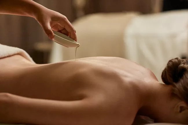 Thuê Nguyên Chuyến Độc Quyền