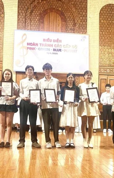 MAGIC MUSIC - HÀNH TRÌNH GẦN 20 NĂM