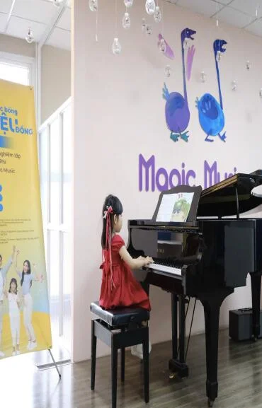 BUỔI HỌC THỬ ÂM NHẠC CHO BÉ TẠI MAGIC – NGÀY HỘI TRÀN NGẬP NIỀM VUI!