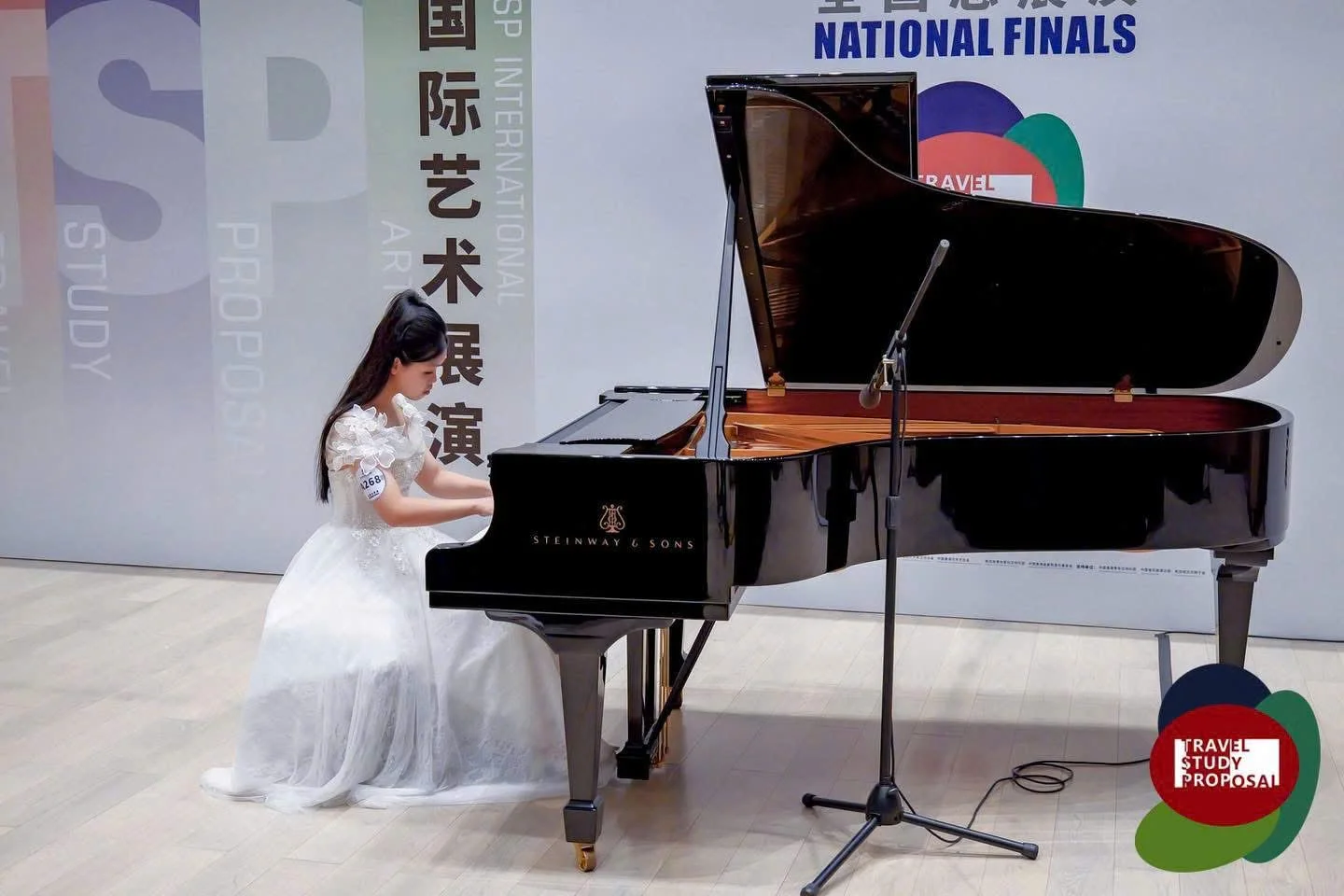 583902558-1657407785669021-5597017467388364071-n