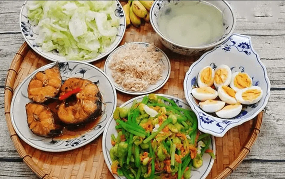 2-nuoc-ion-kiem-lam-mon-an-them-tron-vi