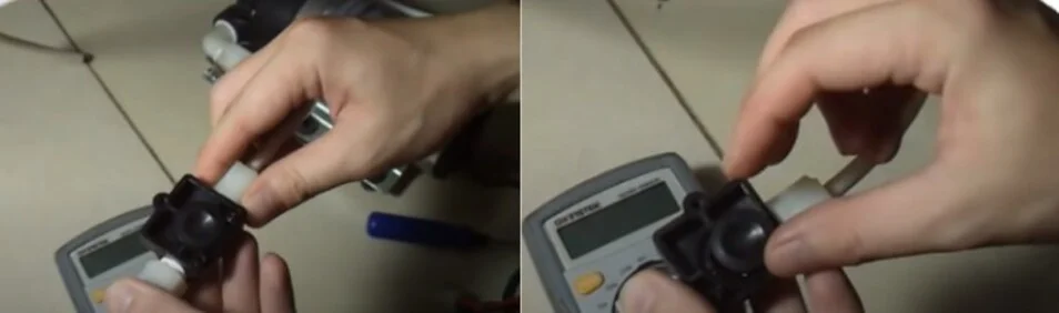 Kéo màng cao su cũ lên