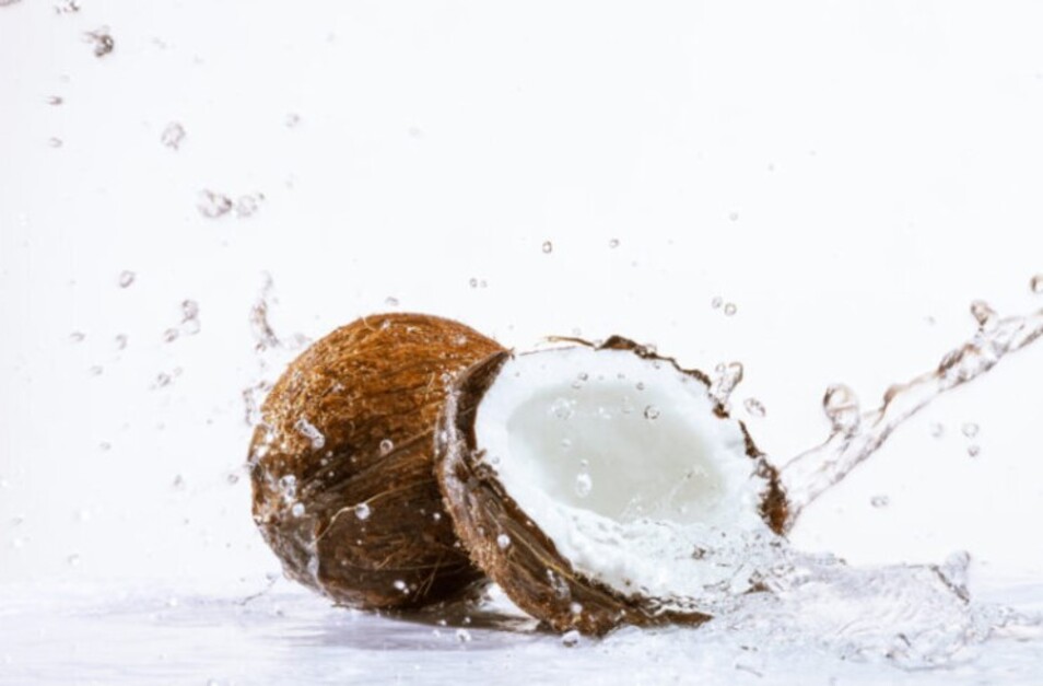 Drink fresh coconut water regularly to supplement nutrients.