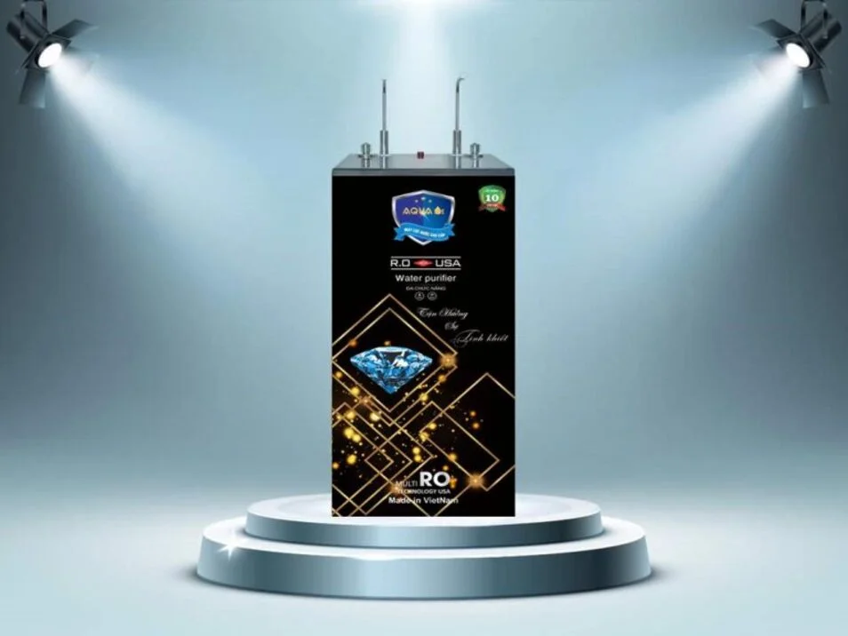 7-may-loc-nuoc-aqua-dm-ro-2-voi-nong-nguoi-2