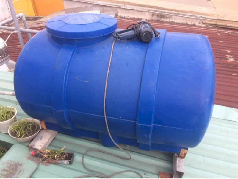 Poor quality plastic water tanks can cause water to have an unpleasant odor.