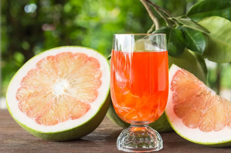 Chọn các quả bưởi tươi, chín để nhận nhiều tinh chất từ nước ép