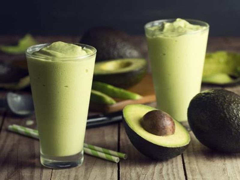 Sinh tố bơ có hàm lượng dinh dưỡng cao, giúp chống lão hóa cho da